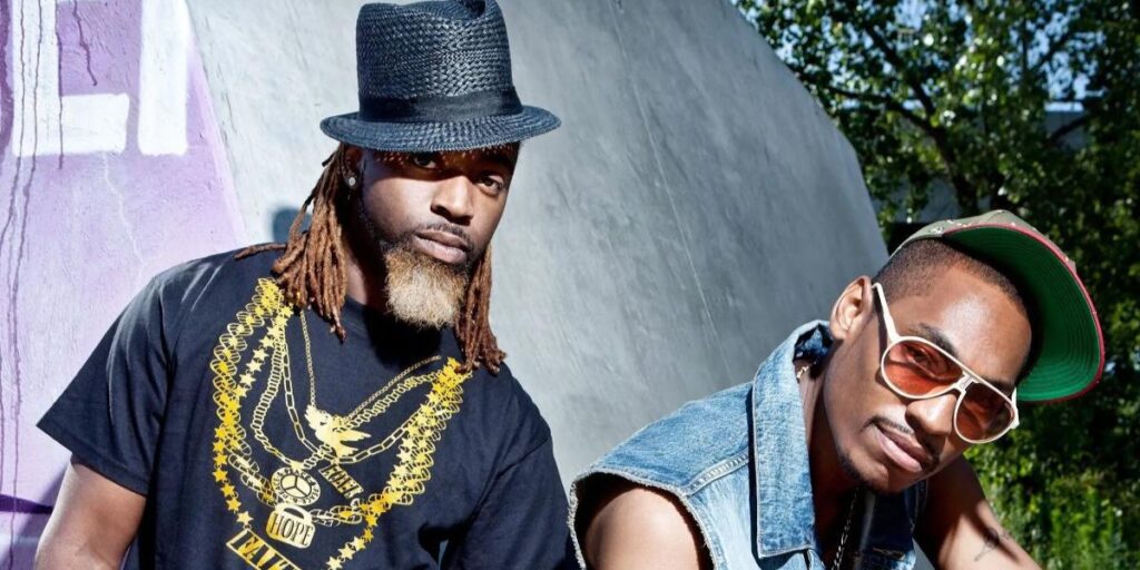  Ying Yang Twins duo D-Roc and Kaine posing together in a hip-hop promotional photo