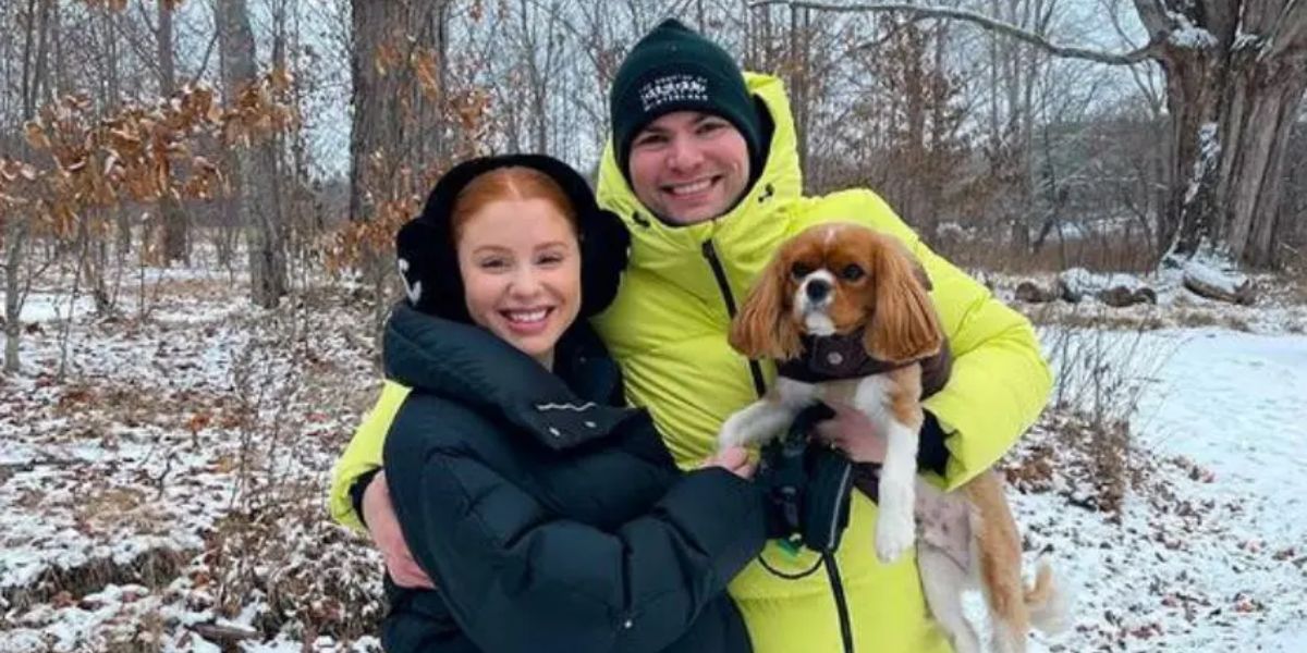 “Zach Weinreb with wife Jackie Oshry and family, 2025”